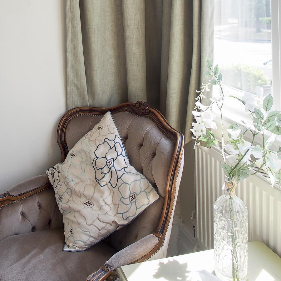 Leaded Light Guest House Solihull Eksteriør billede