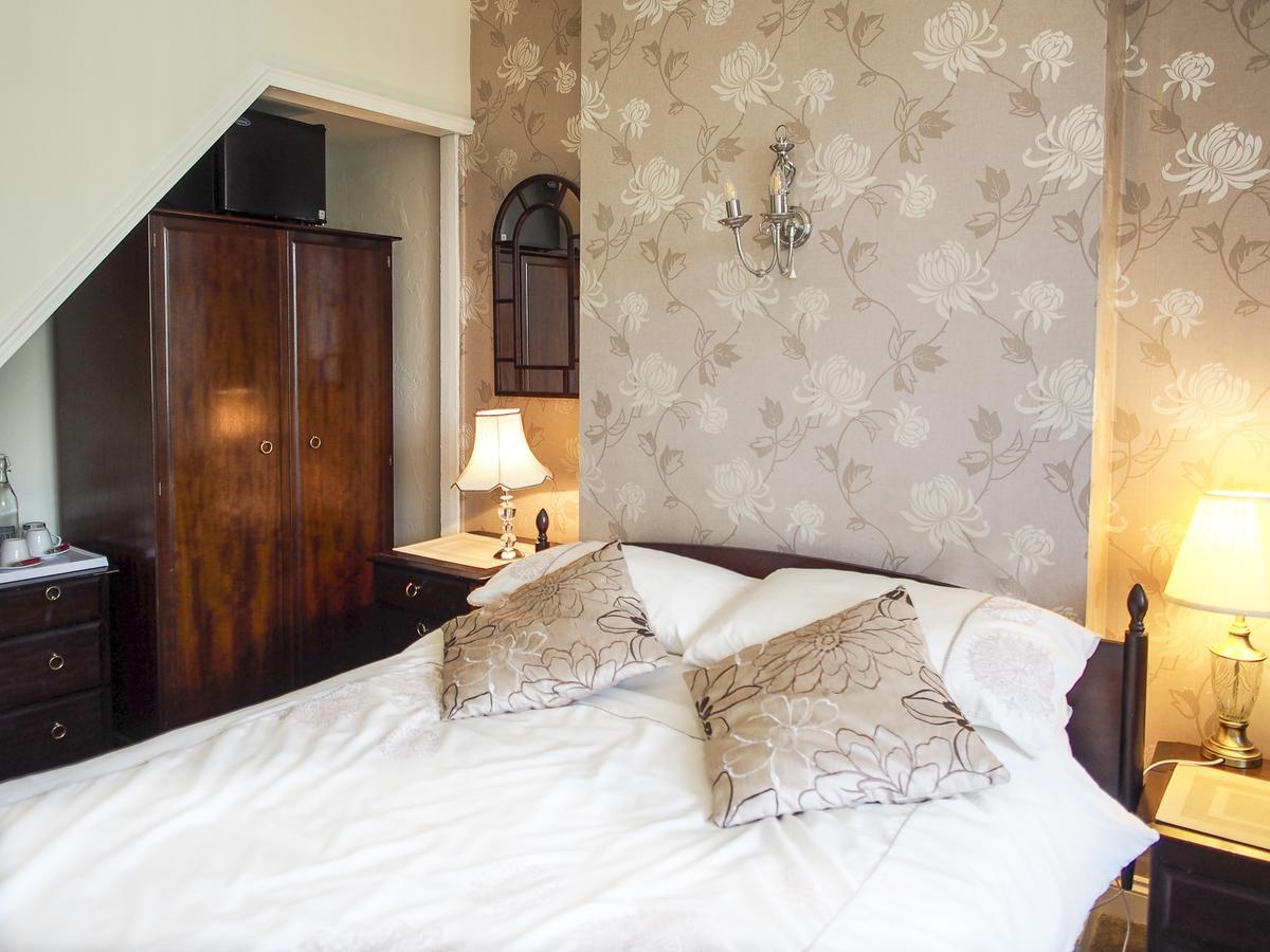 Leaded Light Guest House Solihull Eksteriør billede