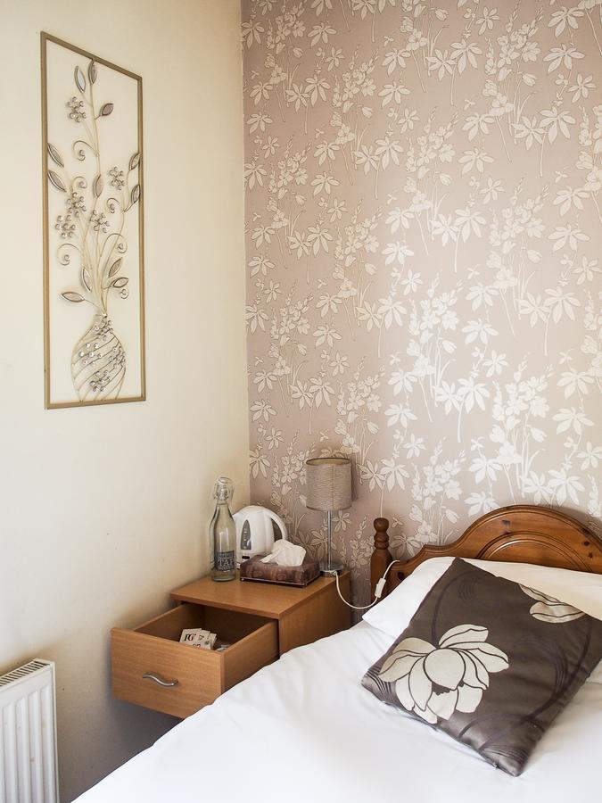 Leaded Light Guest House Solihull Eksteriør billede